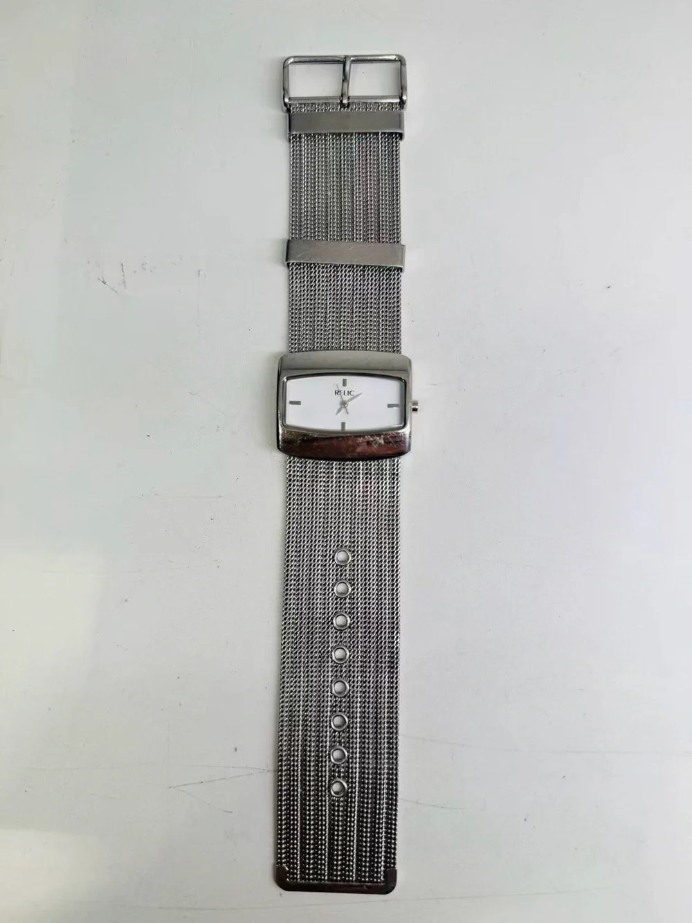 Relic Quartz Women’s Silver Tone Mesh Bracelet White Dial Watch Runs New Battery